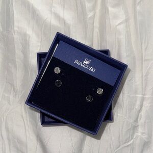 Swarovski Crystal Madyson Earring Set